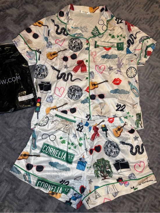 Sheshow Other - SheShow Taylor Swift Satin Pajama Set with Colorful Icons
